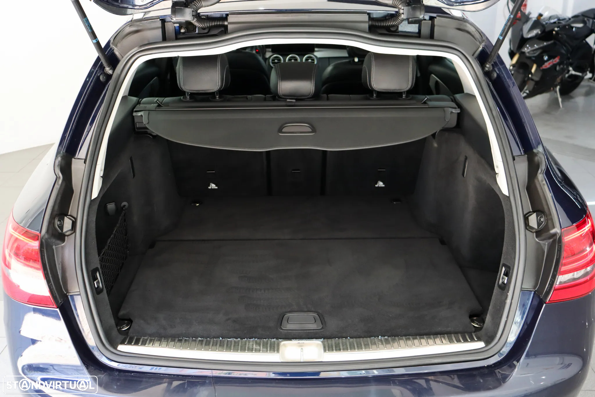 Mercedes-Benz C 220 d Avantgarde - 38