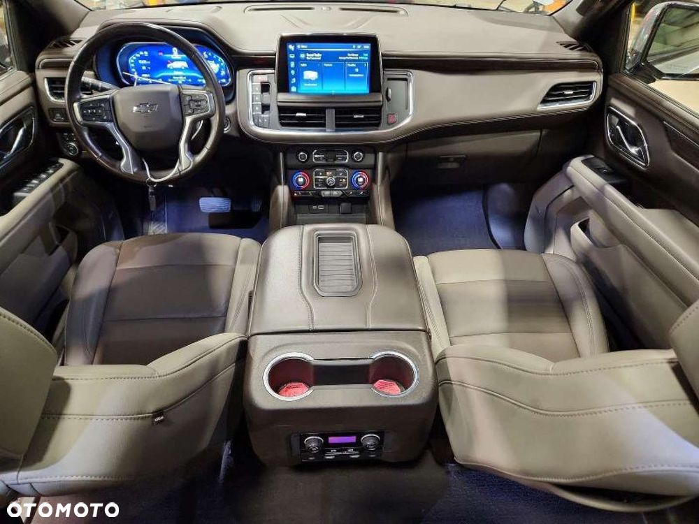 Chevrolet Tahoe - 9