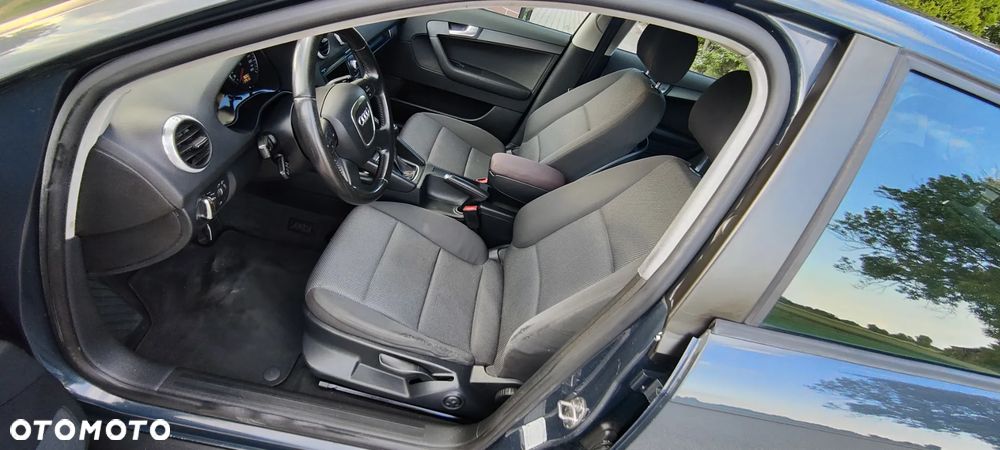 Audi A3 Sportback 2.0 TDI Attraction - 16