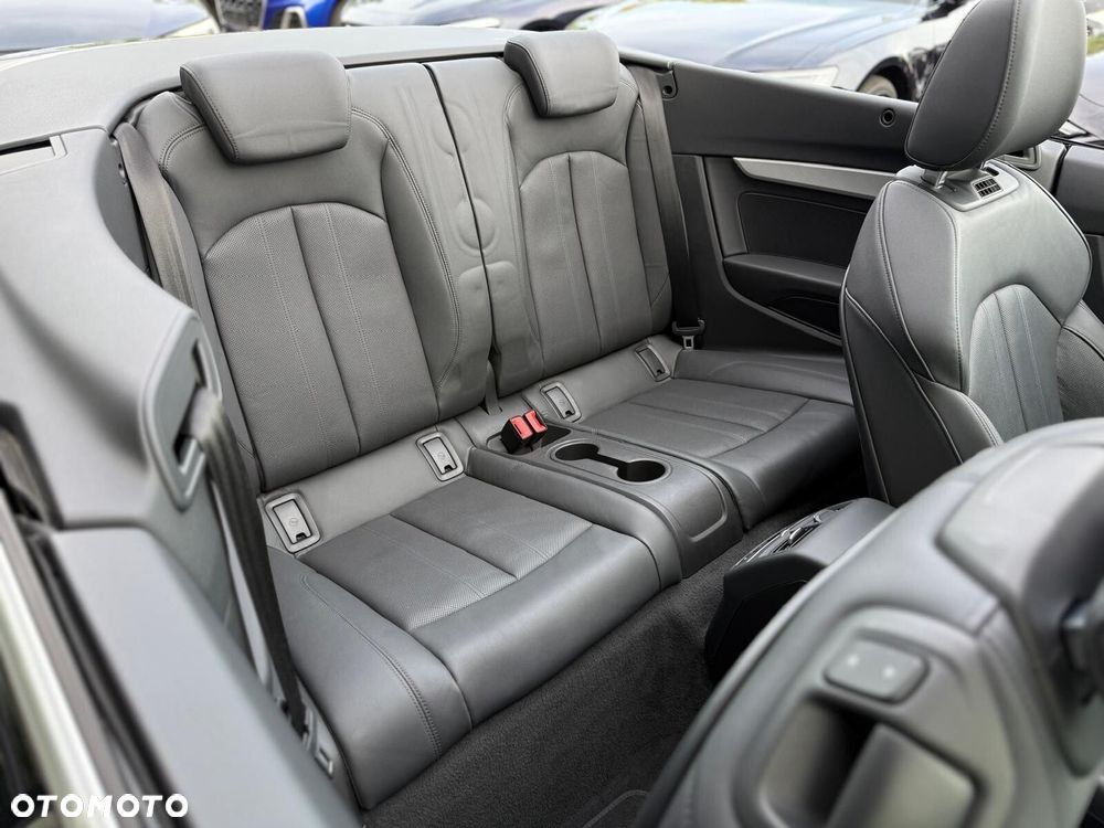 Audi A5 Cabrio - 25
