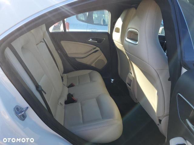 Mercedes-Benz CLA 250 4-Matic Sport - 23