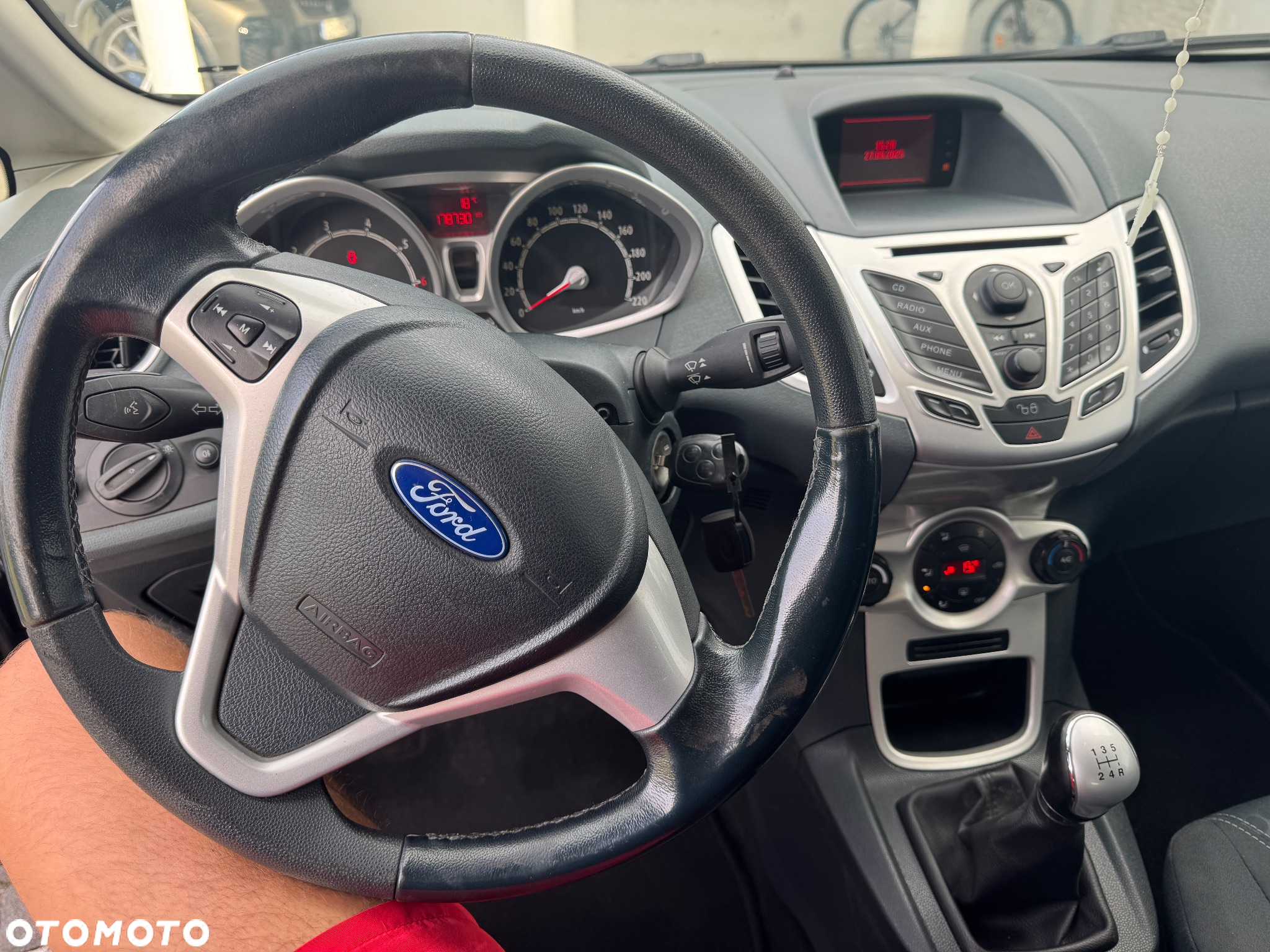 Ford Fiesta 1.4 Ghia EU5 - 7