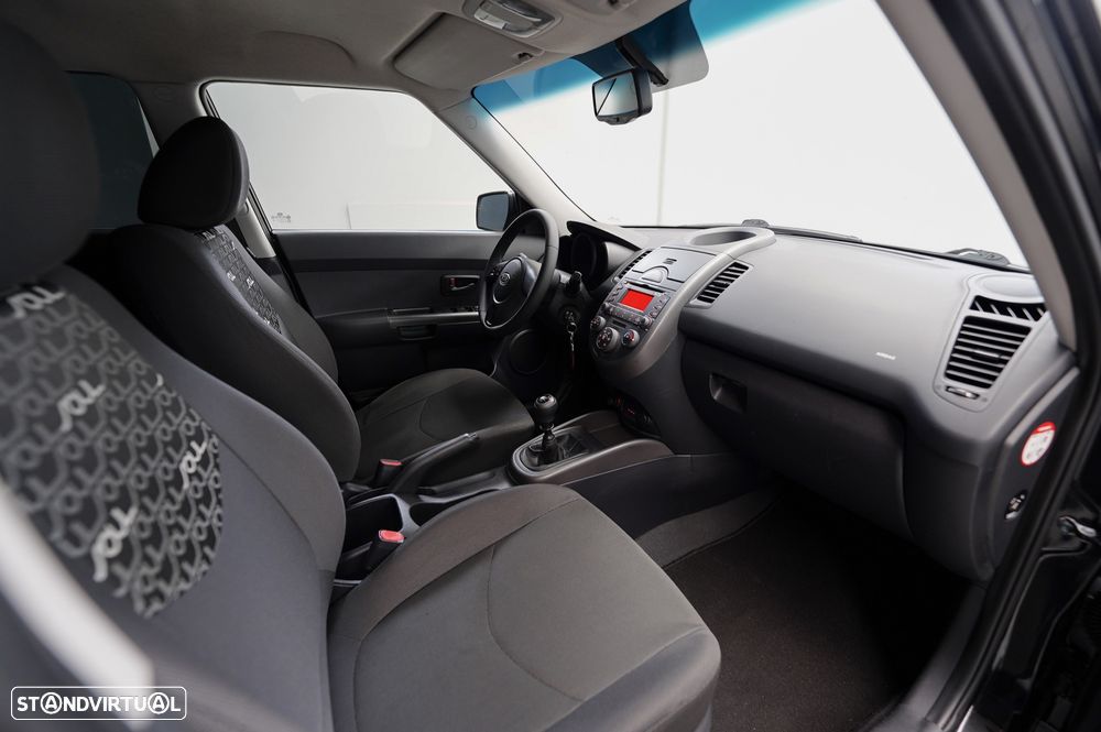 Kia Soul 1.6 CRDi TX - 6