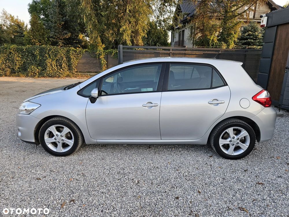 Toyota Auris 1.33 VVT-i Life - 6