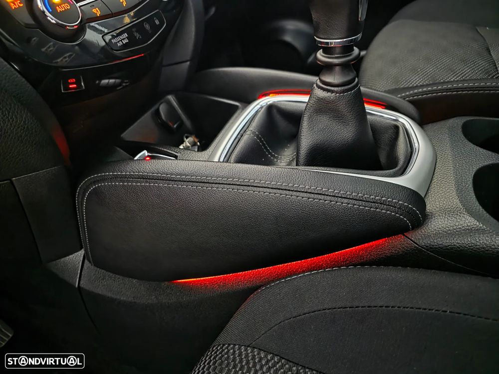 Nissan Qashqai 1.5 dCi N-Connecta 18 - 42