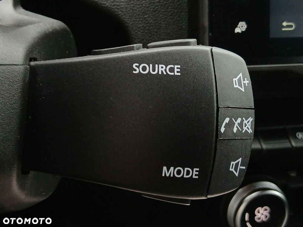 Dacia Duster 1.0 TCe Prestige - 37