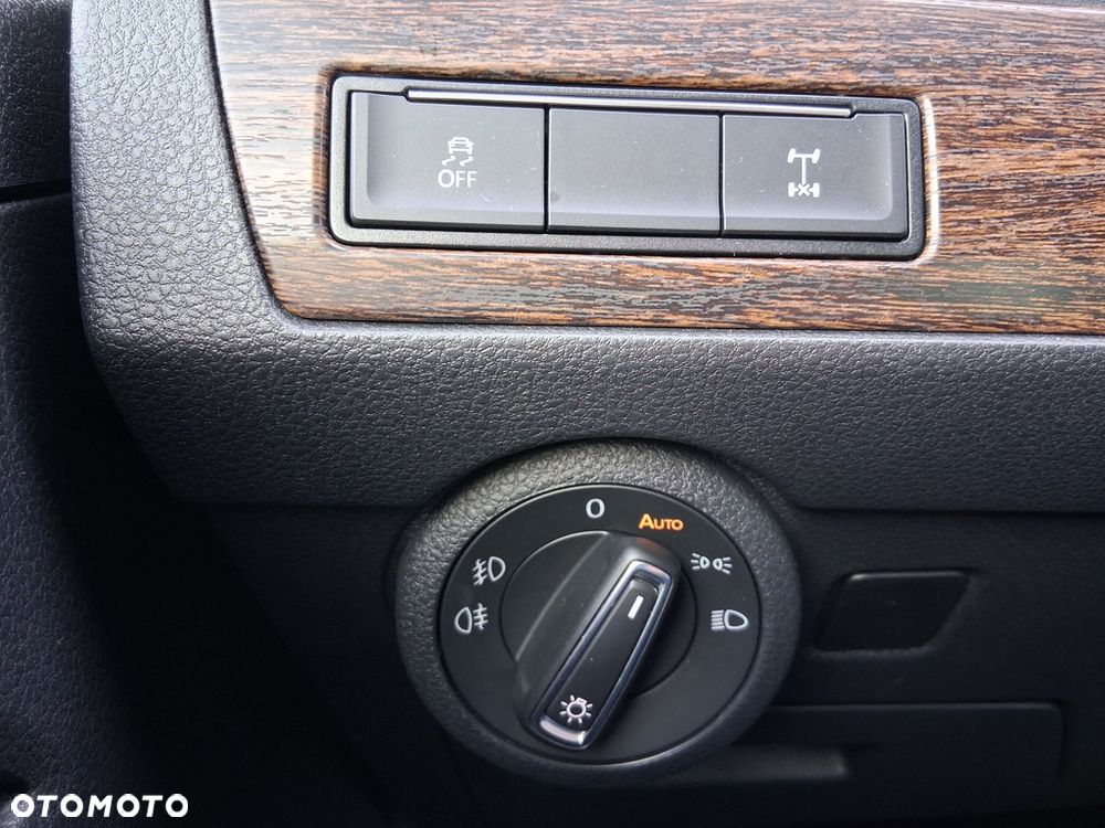 Volkswagen Multivan 2.0 TDI L1 Highline 4Motion DSG - 13