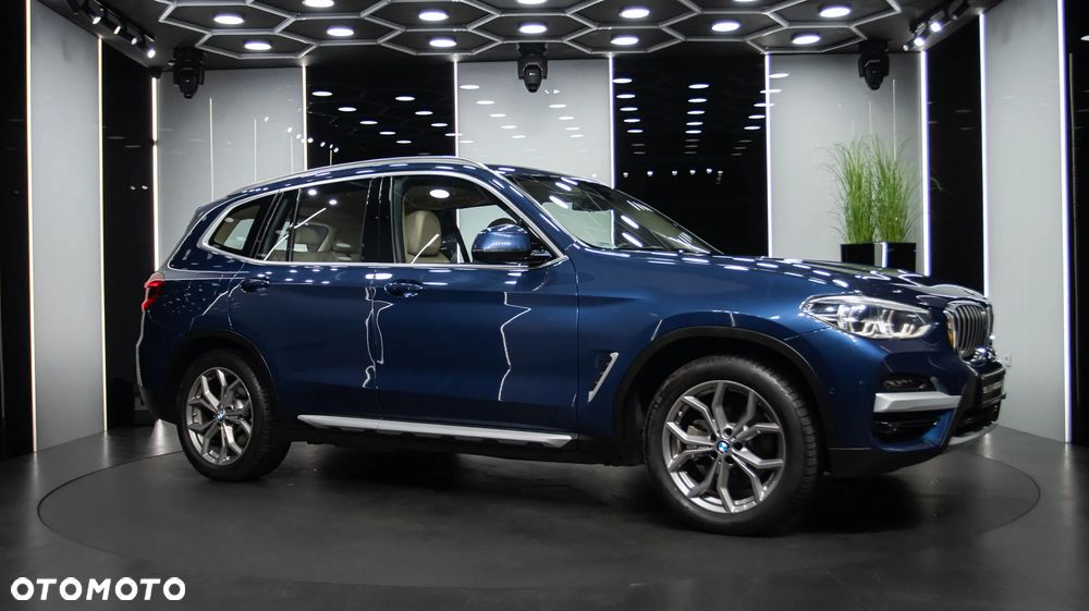 BMW X3 xDrive20d xLine - 13