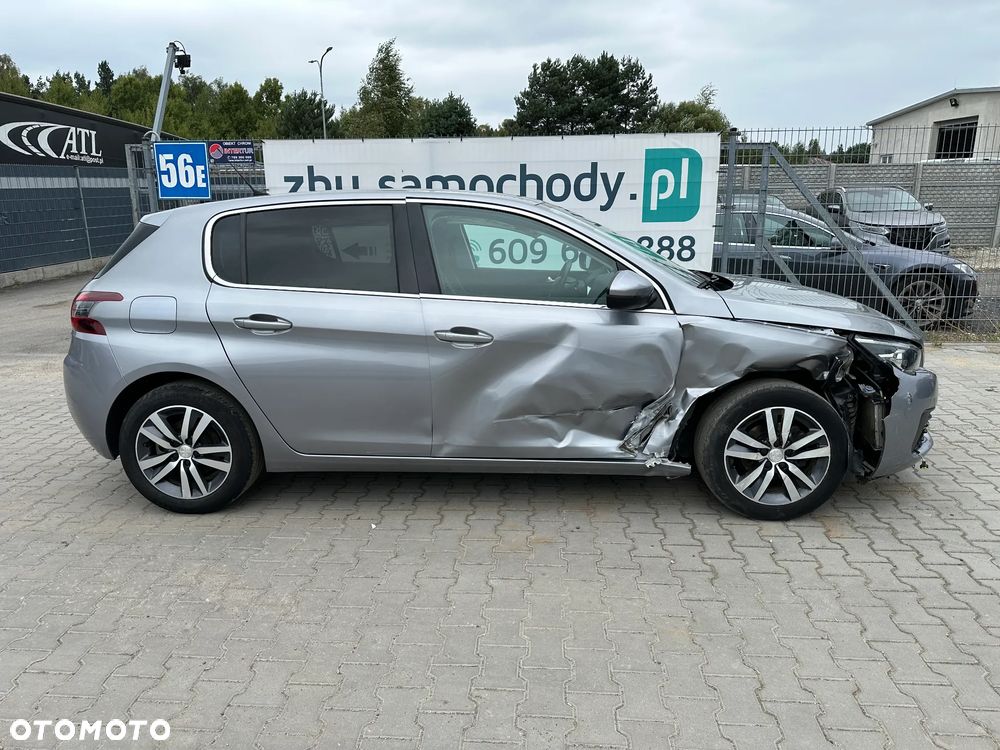 Peugeot 308 - 10