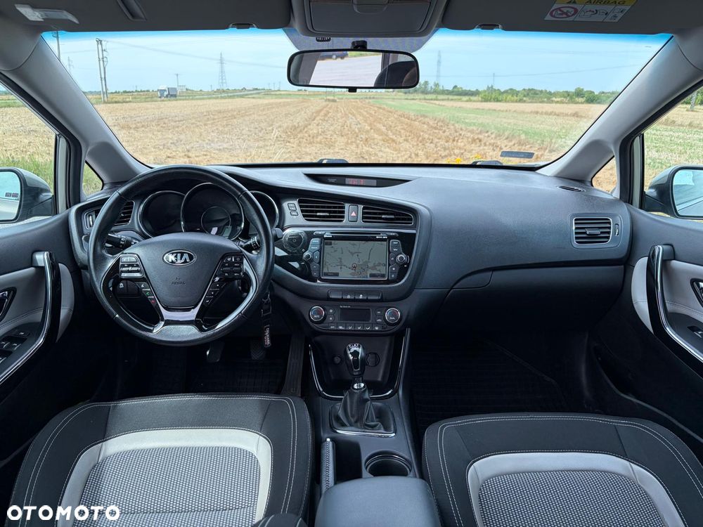 Kia Ceed 1.6 GDI M - 12