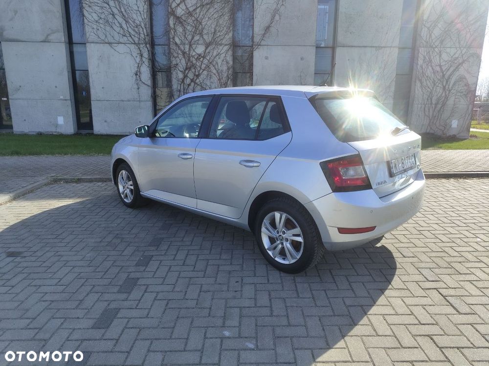 Skoda Fabia 1.0 Edition - 5