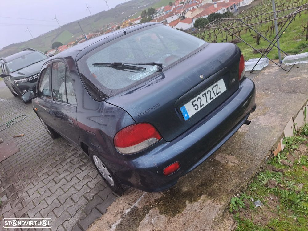 Hyundai Accent 1.3 Miles - 1