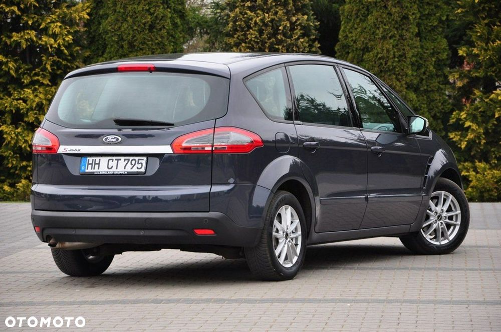 Ford S-Max - 14