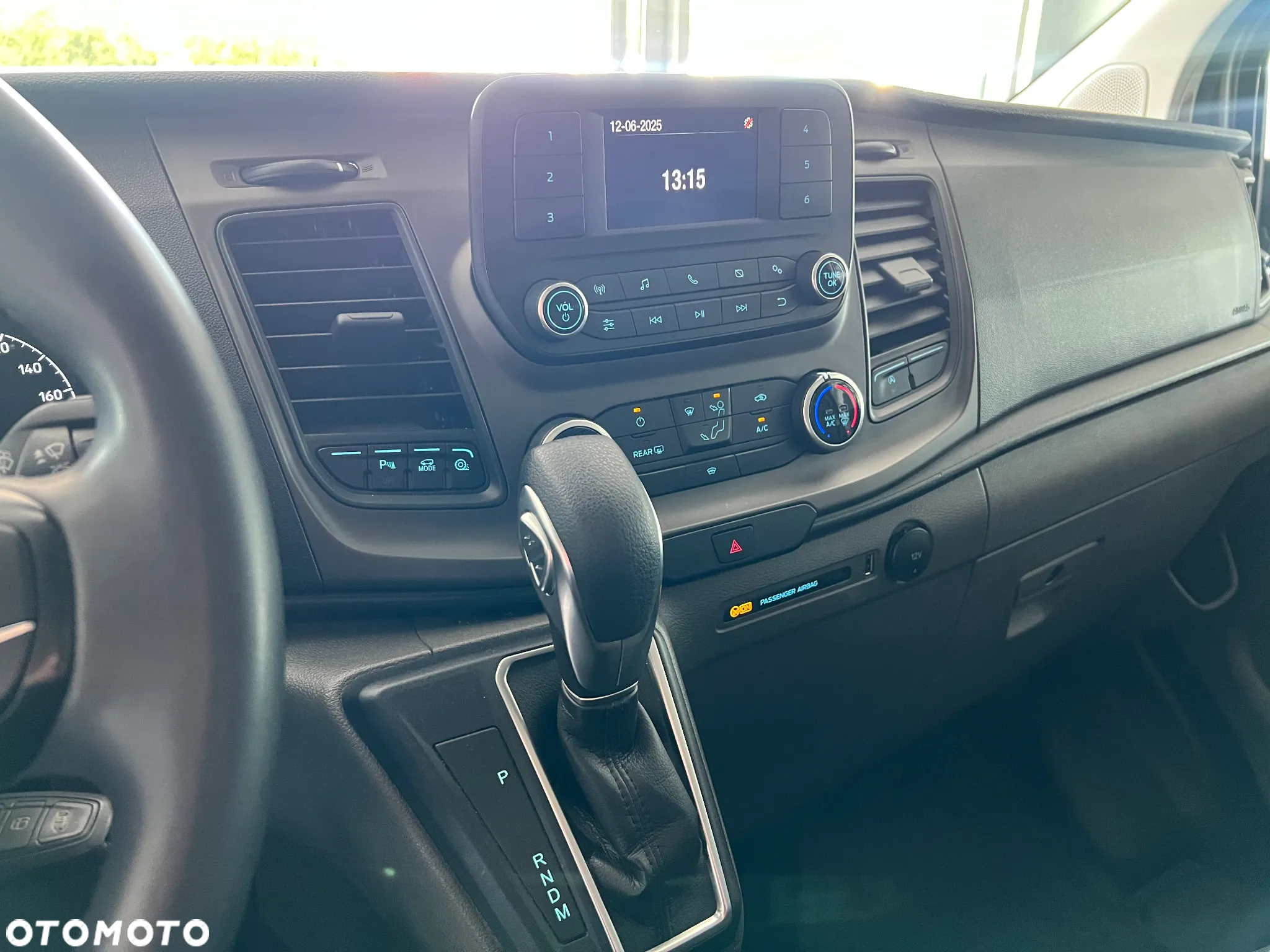 Ford Transit Custom - 32