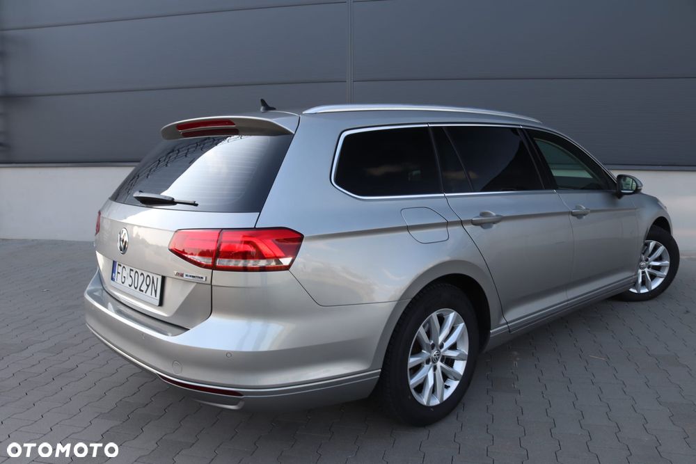 Volkswagen Passat 1.6 TDI BMT Comfortline - 6