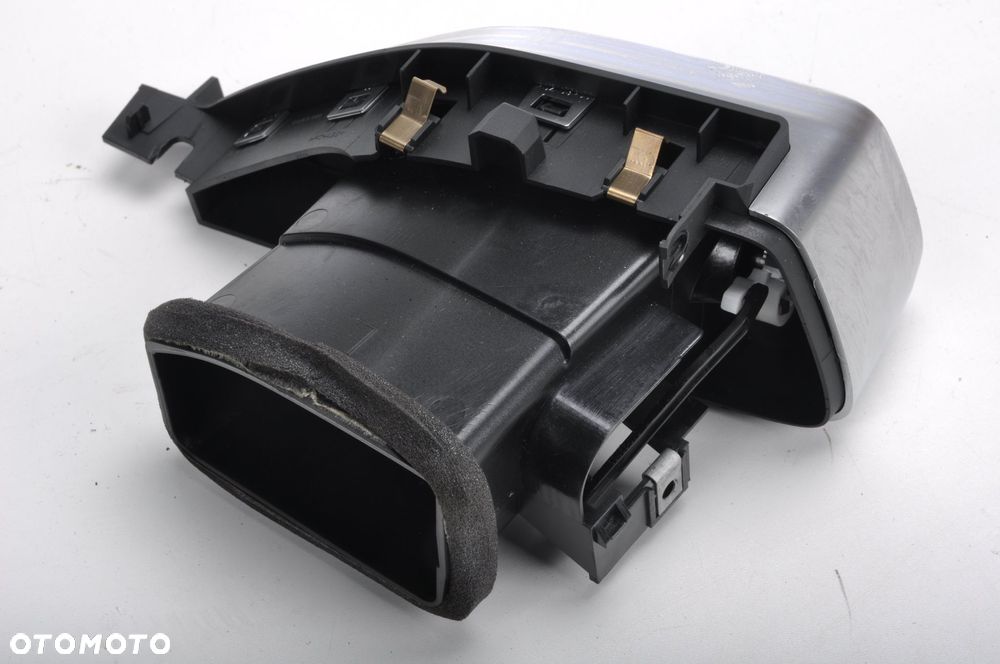 JAGUAR XE KRATKA NAWIEWU LEWY PRZÓD - 3