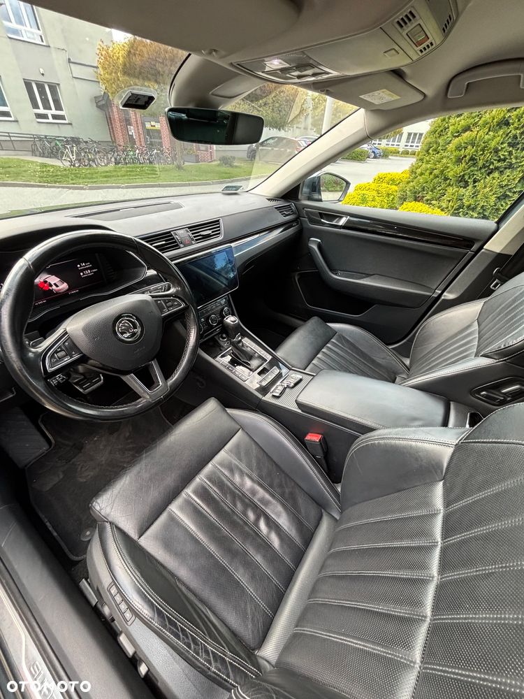 Skoda Superb 2.0 TSI L&K DSG - 7