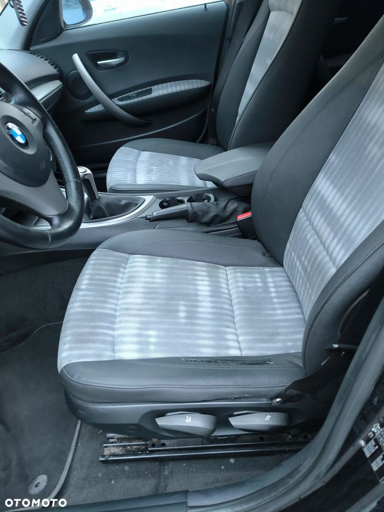 BMW Seria 1 - 15