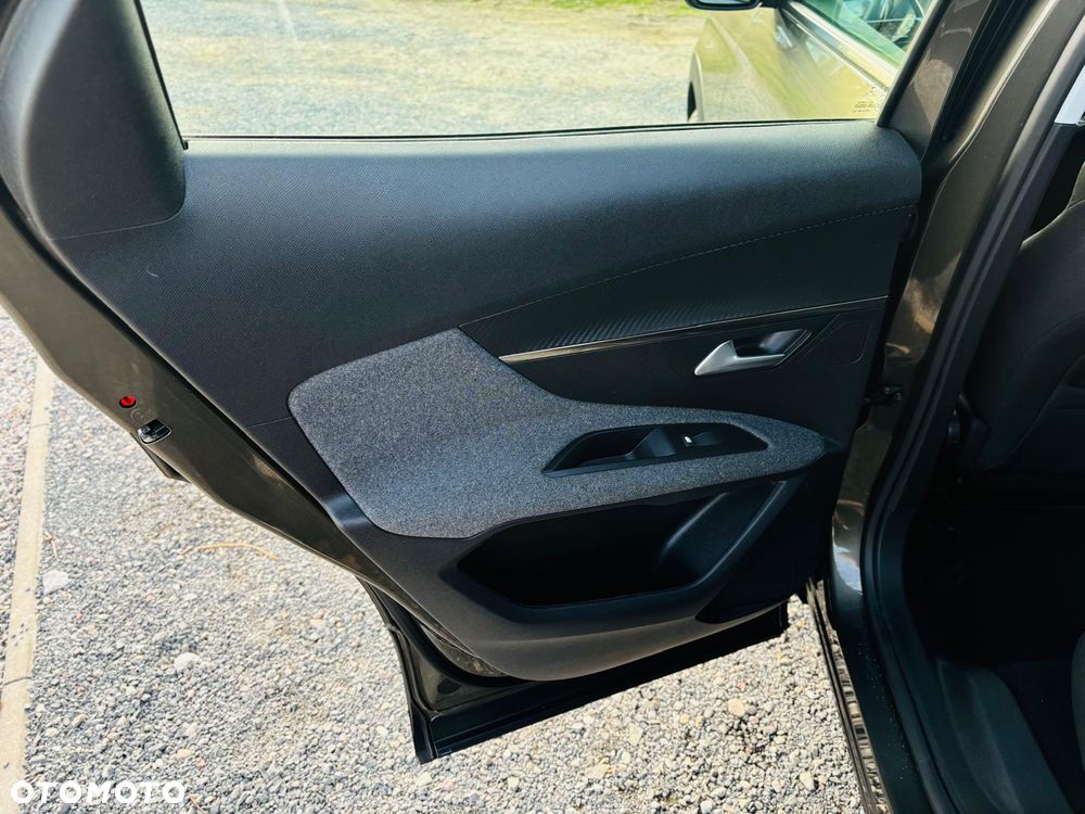 Peugeot 3008 BlueHDi 130 Stop & Start Active Business-Paket - 22