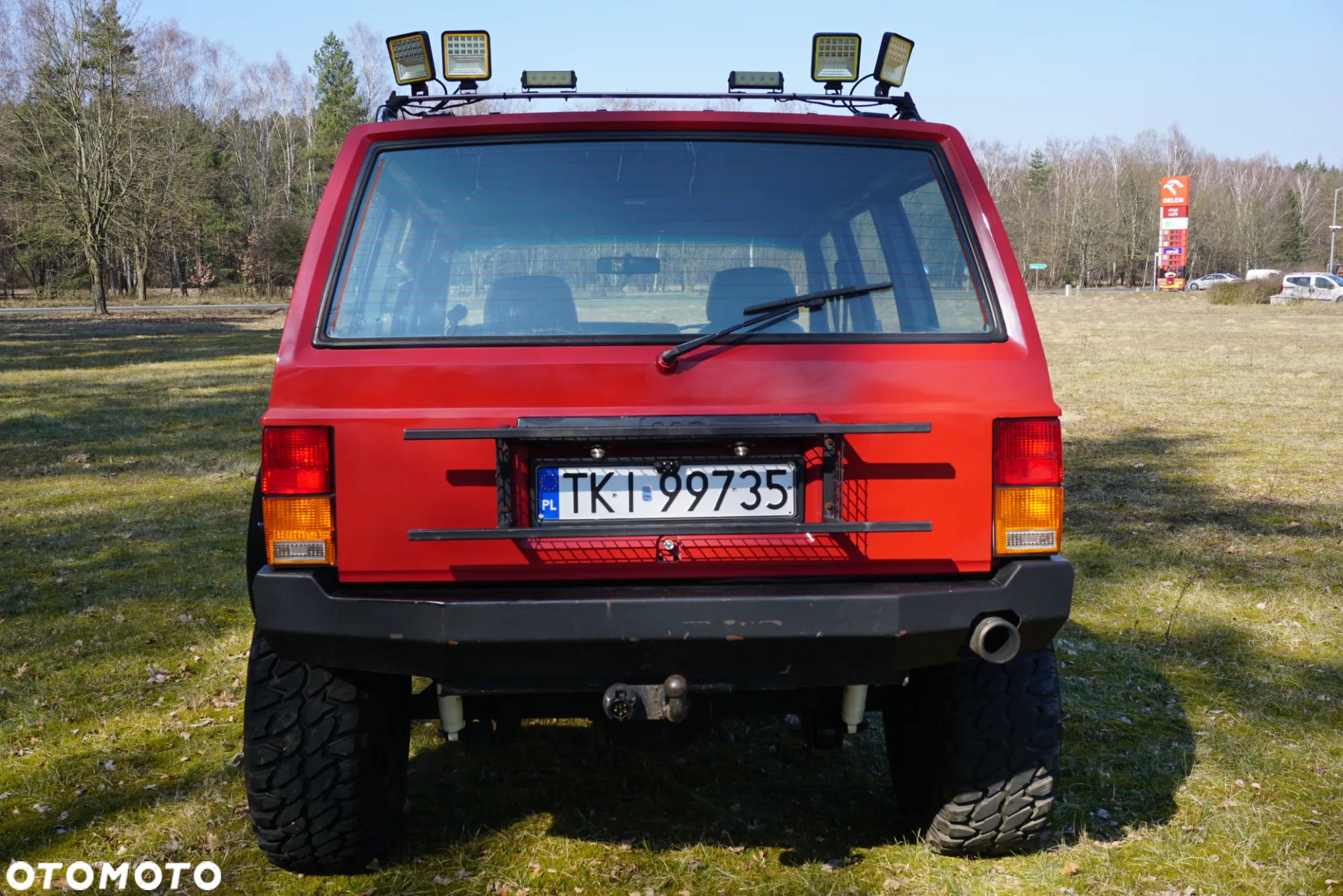Jeep Cherokee - 4