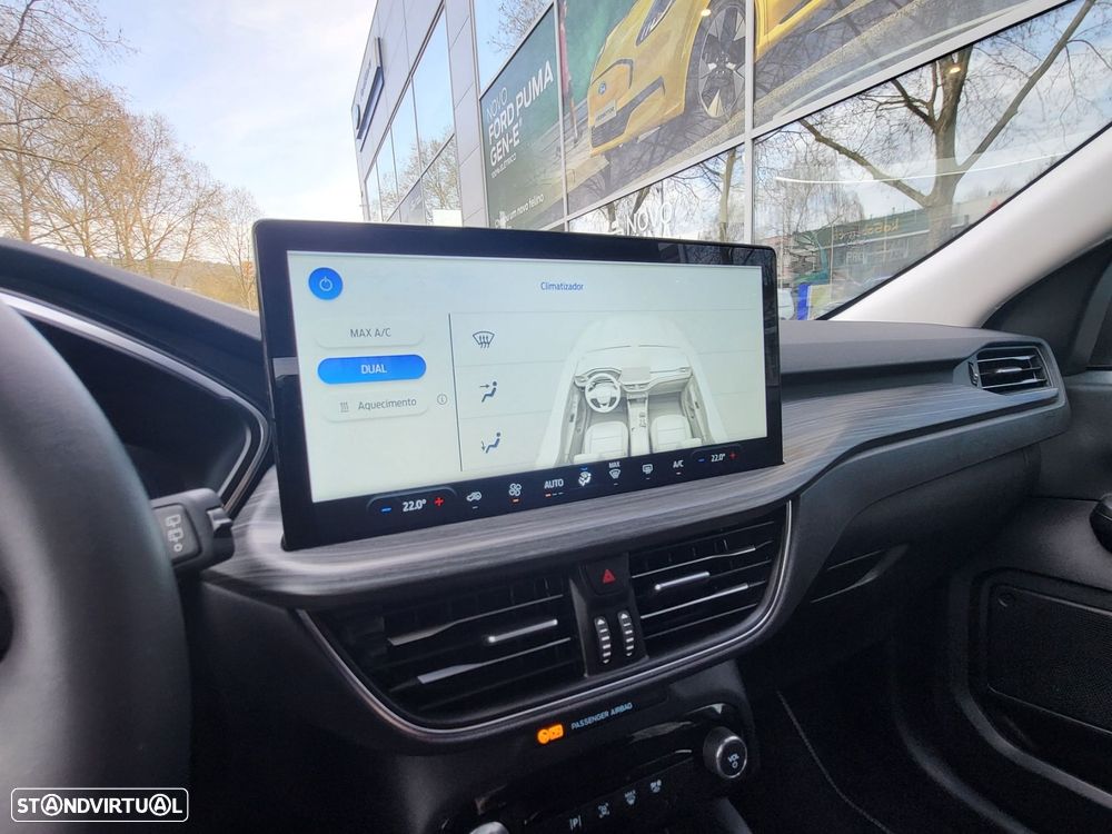 Ford Kuga - 13