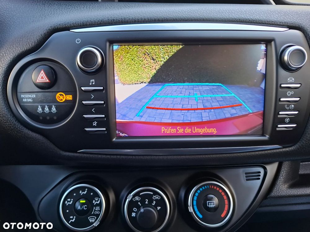 Toyota Yaris - 22
