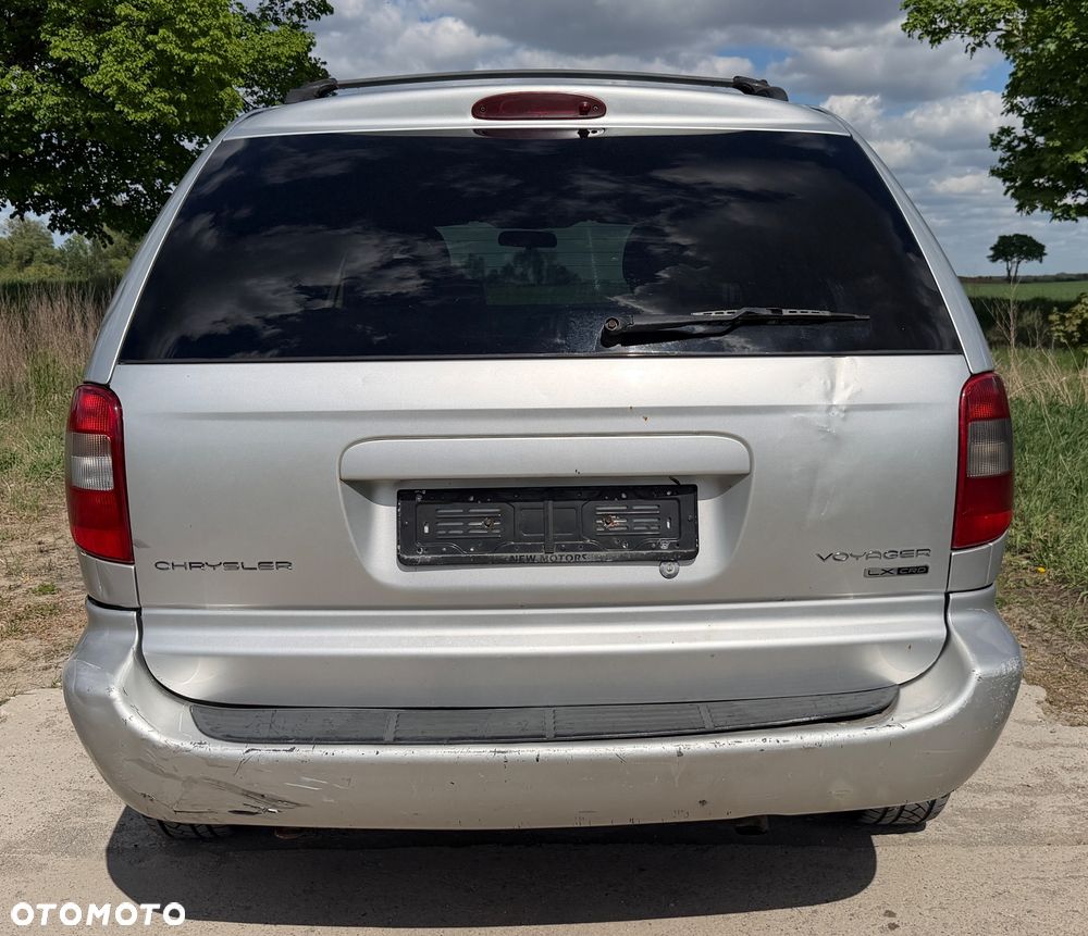 Chrysler Voyager 2.8 CRD LX - 14