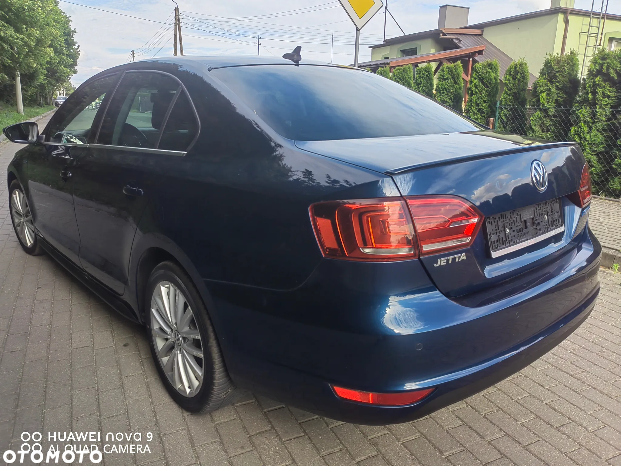 Volkswagen Jetta 1.4 Hybrid DSG Comfortline - 8
