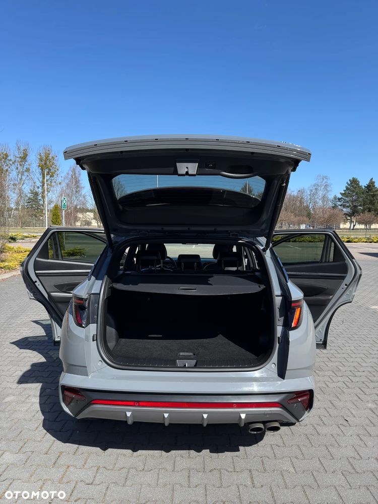 Hyundai Tucson 1.6 T-GDi HEV Executive N Line 4WD - 13