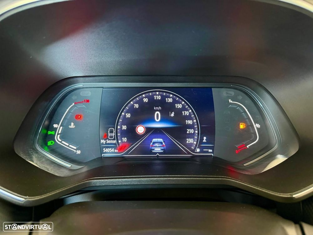 Renault Clio - 12