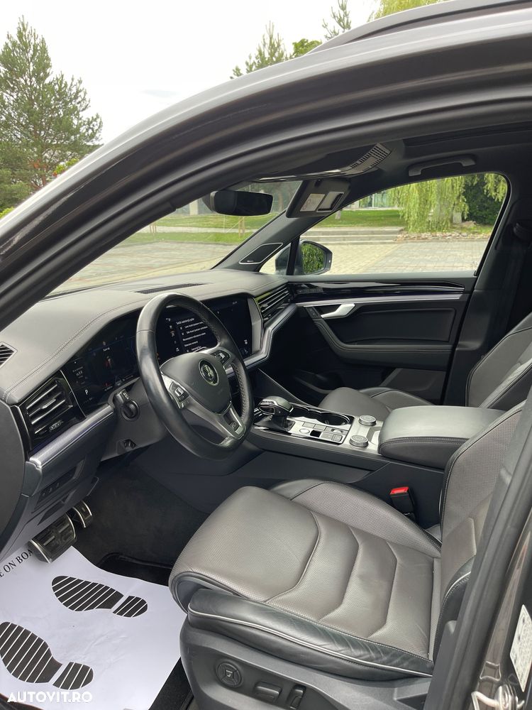 Volkswagen Touareg V6 TDI R-Style - 19