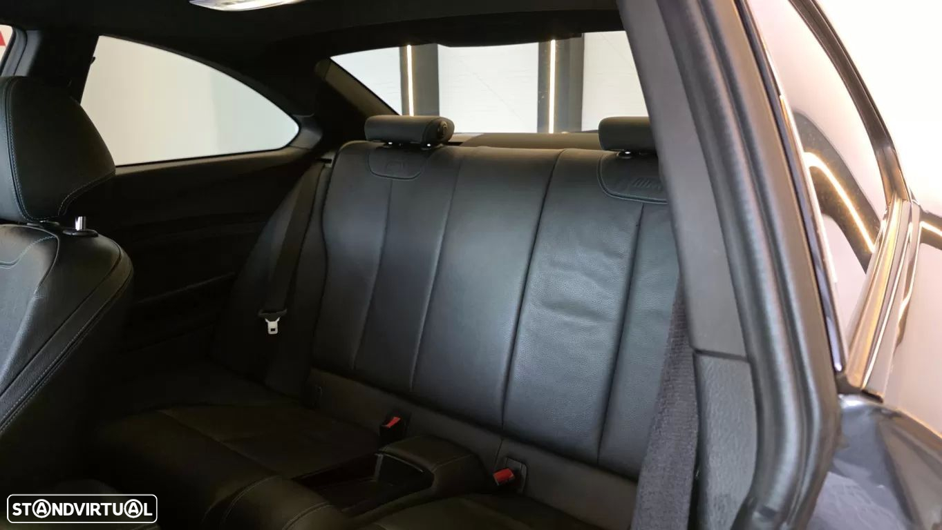 BMW M2 Auto - 58