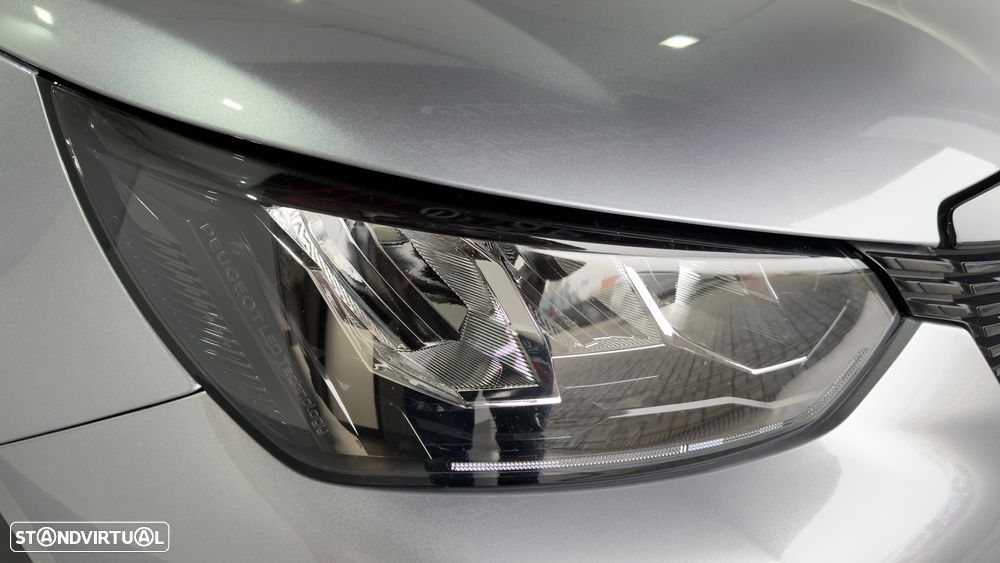 Peugeot 2008 Benzin 100 Style - 13