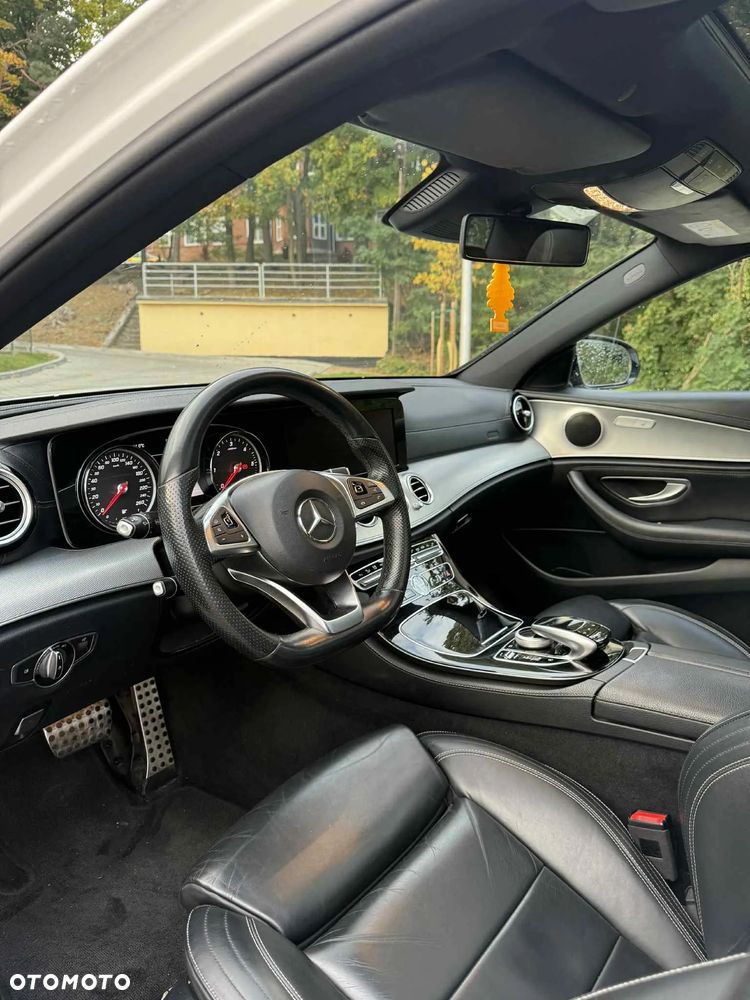 Mercedes-Benz Klasa E 220 d 9G-TRONIC AMG Line - 7