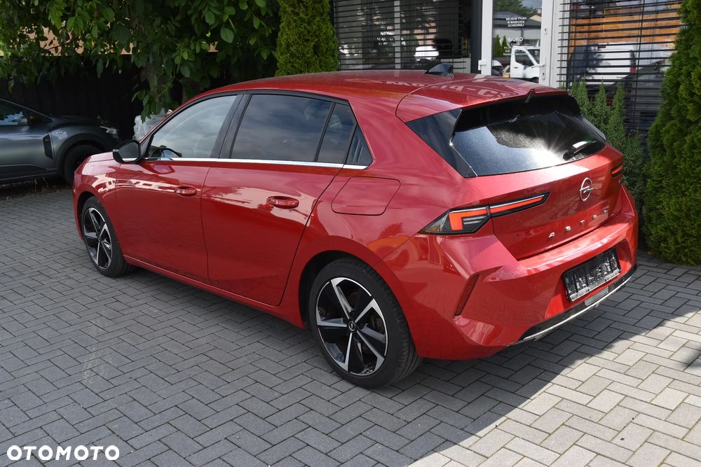 Opel Astra 1.6 T Plug-in Hybrid Elegance - 8