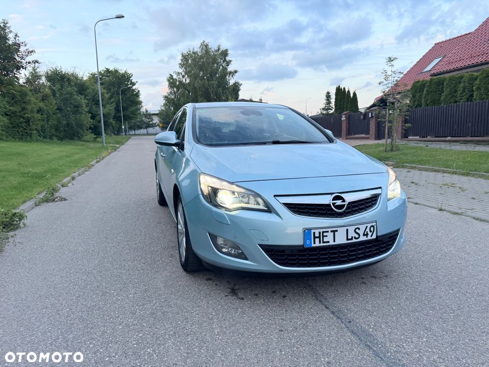 Opel Astra - 16