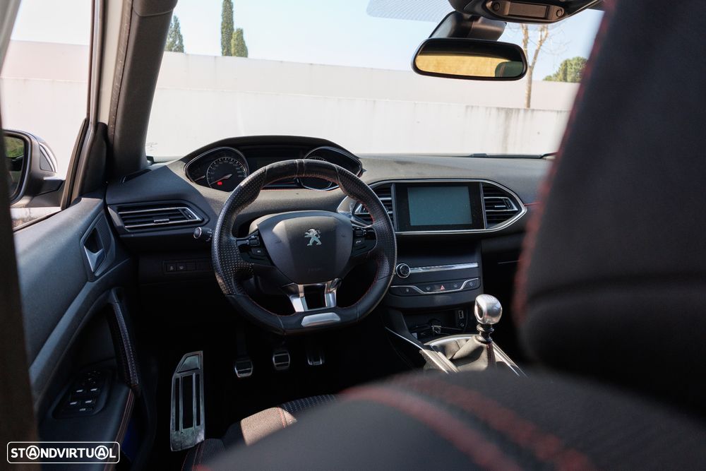 Peugeot 308 SW 1.2 PureTech GT Line - 33