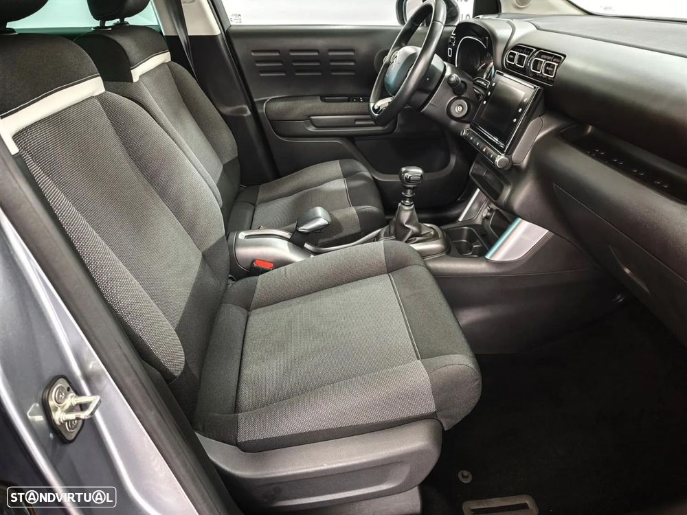Citroën C3 Aircross 1.2 PureTech Shine - 24