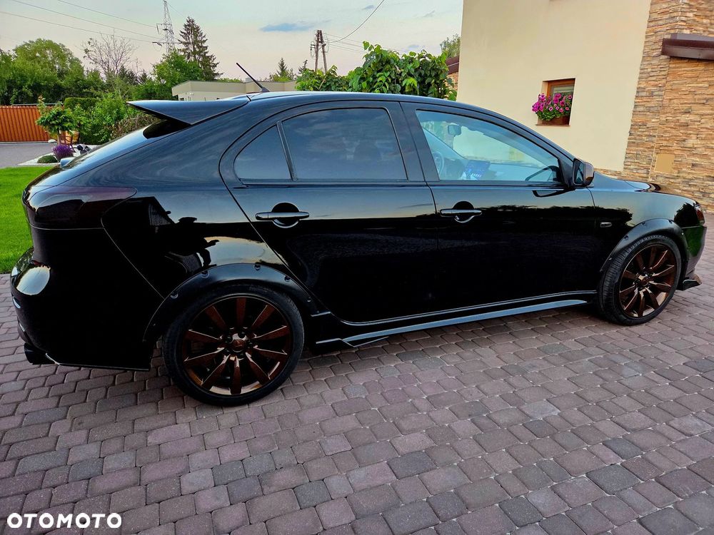 Mitsubishi Lancer - 13