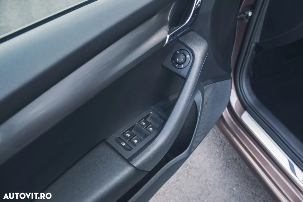 Skoda Octavia 2.0 TDI DSG Soleil - 11