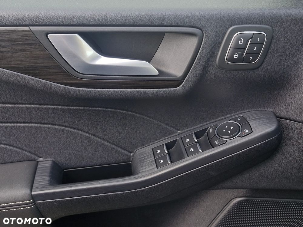 Ford Kuga 2.5 FHEV FWD Vignale - 21