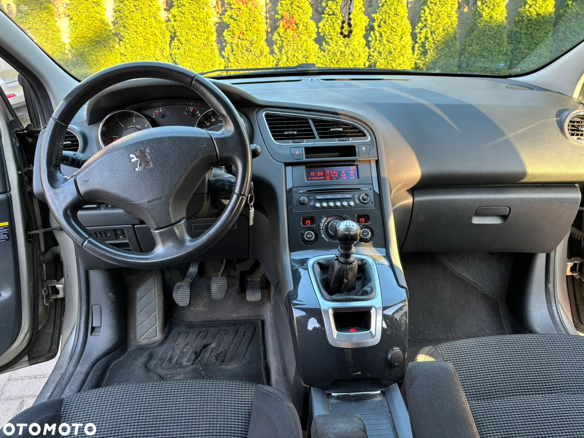 Peugeot 5008 - 11