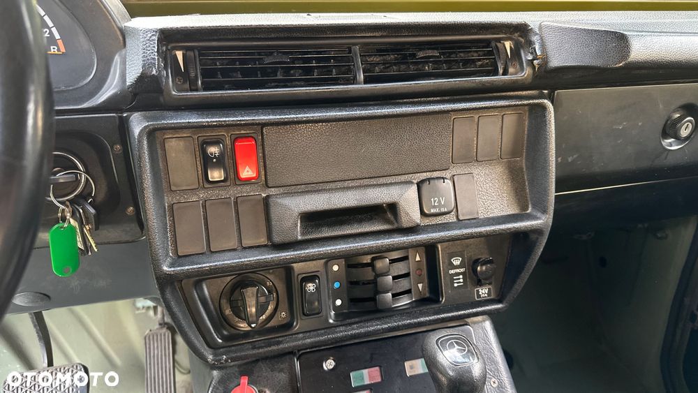 Mercedes-Benz Klasa G 270 CDI Automatik - 24