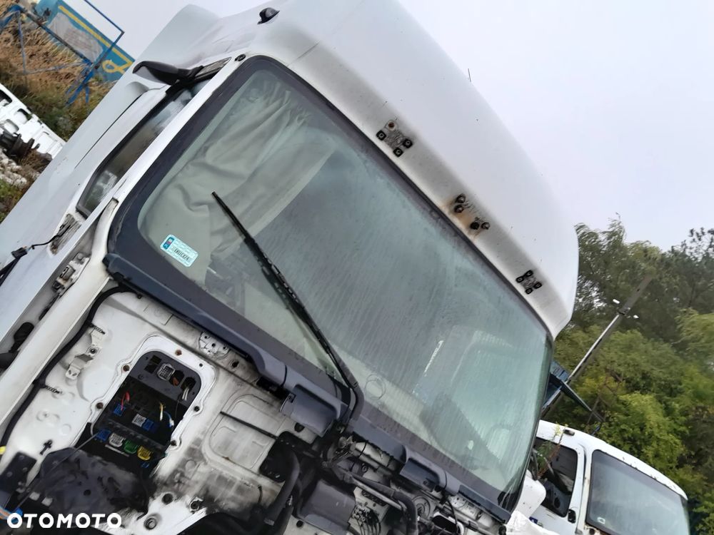 RENAULT PREMIUM DXI SZYBA -OWIEWKI- STPIEN KABINY