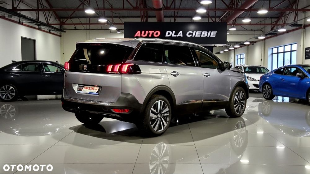 Peugeot 5008 PureTech 130 Stop & Start Allure Business-Paket - 5