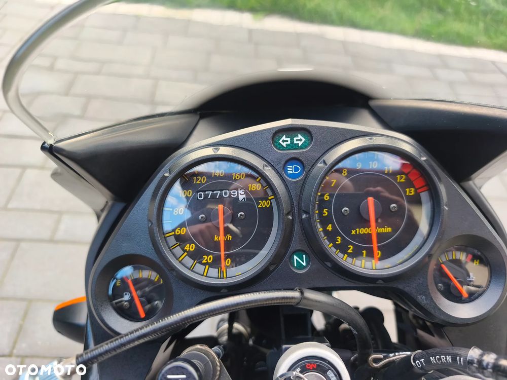 Honda CBR - 24