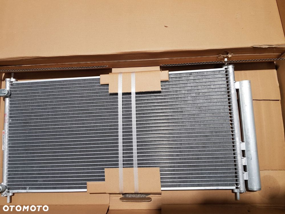chłodnica klimatyzacji 53005406 toyota auris i 5d hb 07r eur 2.0d d4d - 2