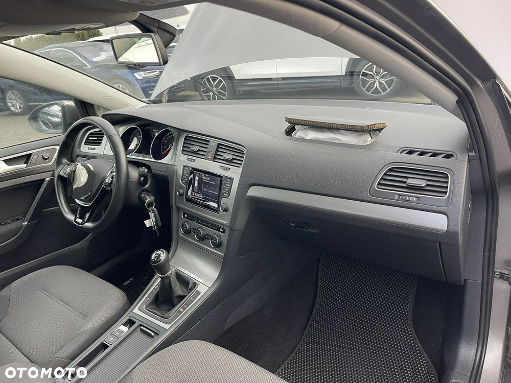 Volkswagen Golf 1.4 TSI BMT Comfortline - 8