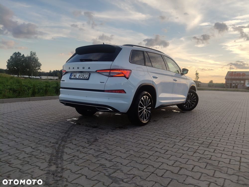 Skoda Kodiaq 2.0 TDI 4x4 Sportline DSG 7os - 3