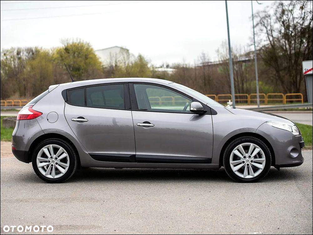 Renault Megane - 5
